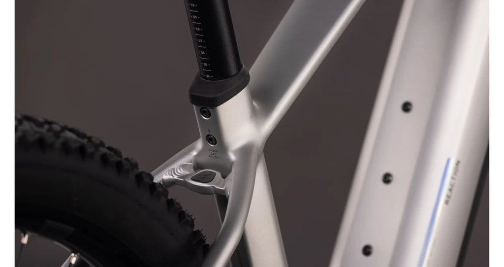 Bicicleta Electrică Cube REACTION HYBRID ONE 600